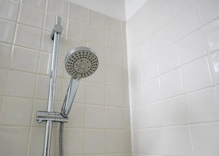 Guestready - Explore From A Prime Location