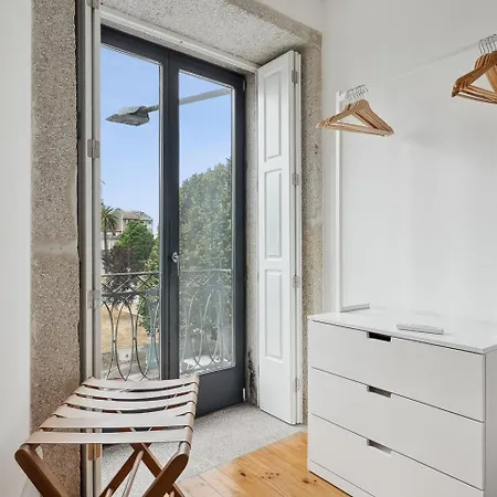 Guestready - Explore From A Prime Location Apartment