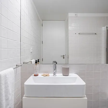 Guestready - Explore From A Prime Location * Porto